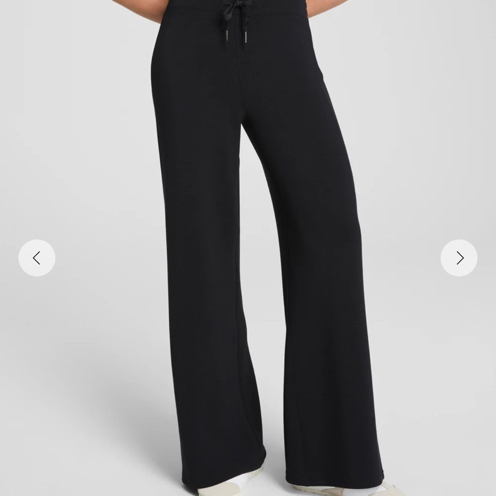 SPANX Black Air Essentials Wide-Leg Pants